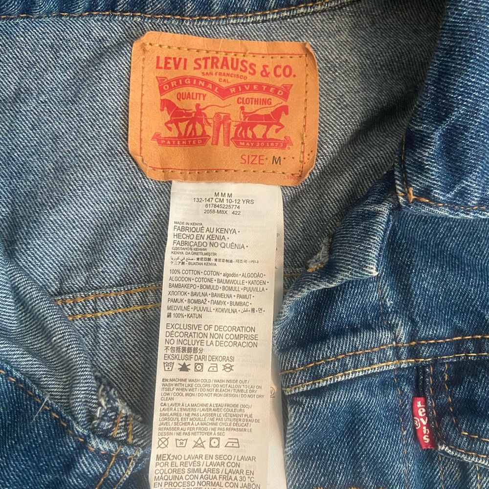 Boys Levi's Trucker Jacket - Picture 5 of 10